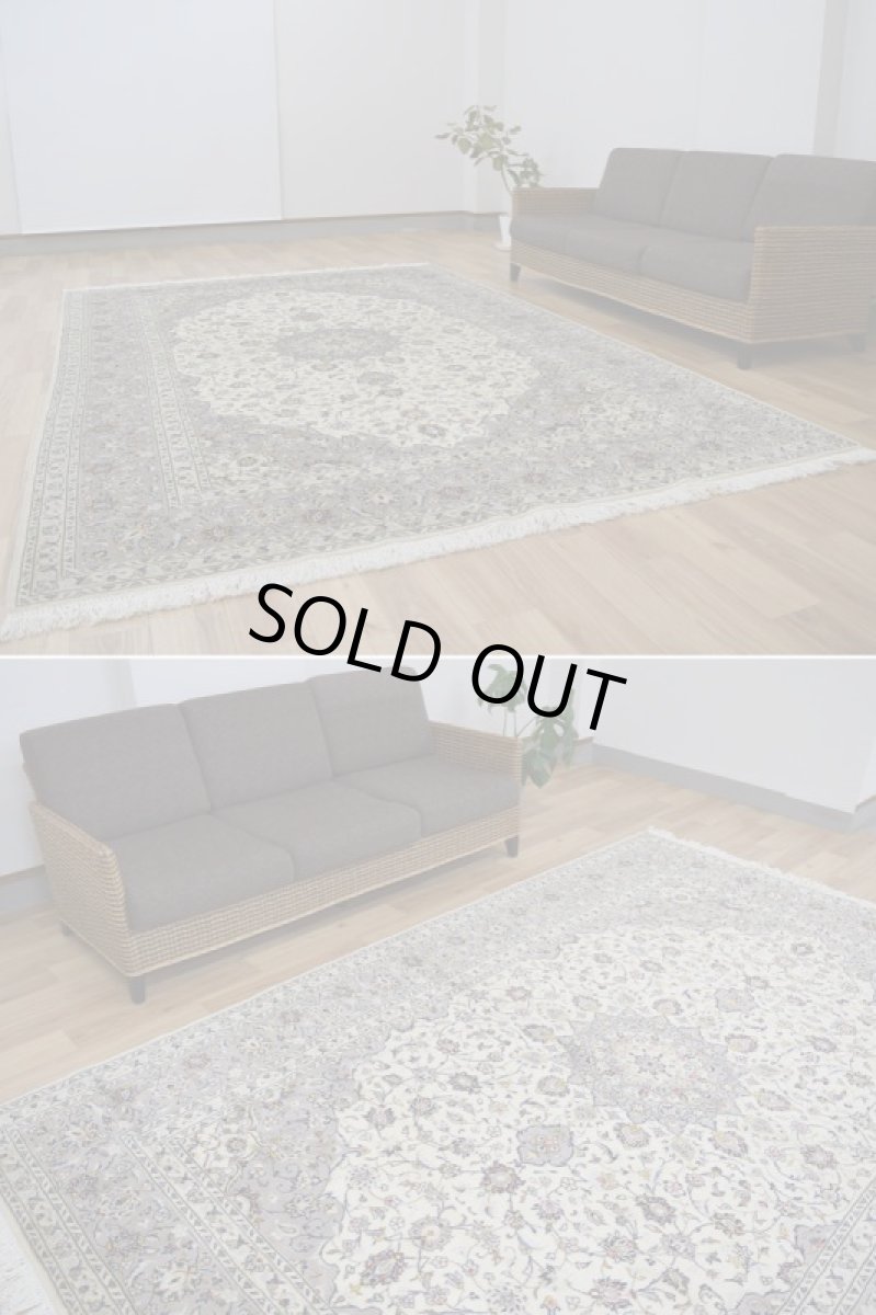 画像5: 美品 ペルシャ 絨毯 カシャーン 縦3m 横2m 6㎡ 〜6帖程度 リビング ダイニング 3人掛けソファ コーナーソファ 大判 サイズ 300 x 205 cm No.339 天然 肉厚 ウール 手織り トライバル ラグ 敷物 マット カーペット メダリオン ヴィンテージ ビンテージ 中古品に抵抗のある方にもおすすめです。 a-339-300205s007-019 (5)