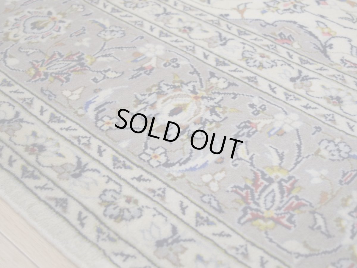 画像18: 美品 ペルシャ 絨毯 カシャーン 縦3m 横2m 6㎡ 〜6帖程度 リビング ダイニング 3人掛けソファ コーナーソファ 大判 サイズ 300 x 205 cm No.339 天然 肉厚 ウール 手織り トライバル ラグ 敷物 マット カーペット メダリオン ヴィンテージ ビンテージ 中古品に抵抗のある方にもおすすめです。 a-339-300205s007-019 (18)