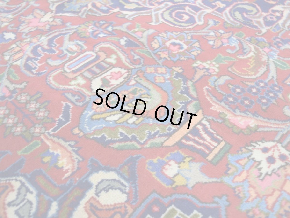 画像11: 良品 ペルシャ 絨毯 経年40年以上 ニーシャプール 縦4m 横3m 12㎡ 〜10帖程度 リビング ダイニング 3人掛けソファ コーナーソファ 大判 サイズ 386 x 300 cm No.F123 天然 肉厚 ウール 手織り トライバル ラグ 敷物 マット カーペット 総柄 ヴィンテージ ビンテージ カセクゼ 大きなお部屋に b-F123-386300h047-269 (11)