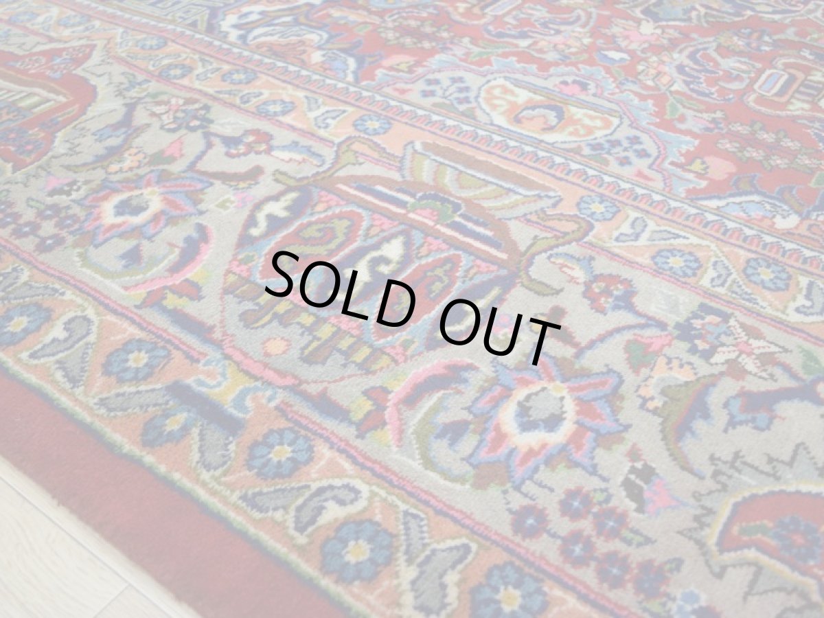 画像12: 良品 ペルシャ 絨毯 経年40年以上 ニーシャプール 縦4m 横3m 12㎡ 〜10帖程度 リビング ダイニング 3人掛けソファ コーナーソファ 大判 サイズ 386 x 300 cm No.F123 天然 肉厚 ウール 手織り トライバル ラグ 敷物 マット カーペット 総柄 ヴィンテージ ビンテージ カセクゼ 大きなお部屋に b-F123-386300h047-269 (12)