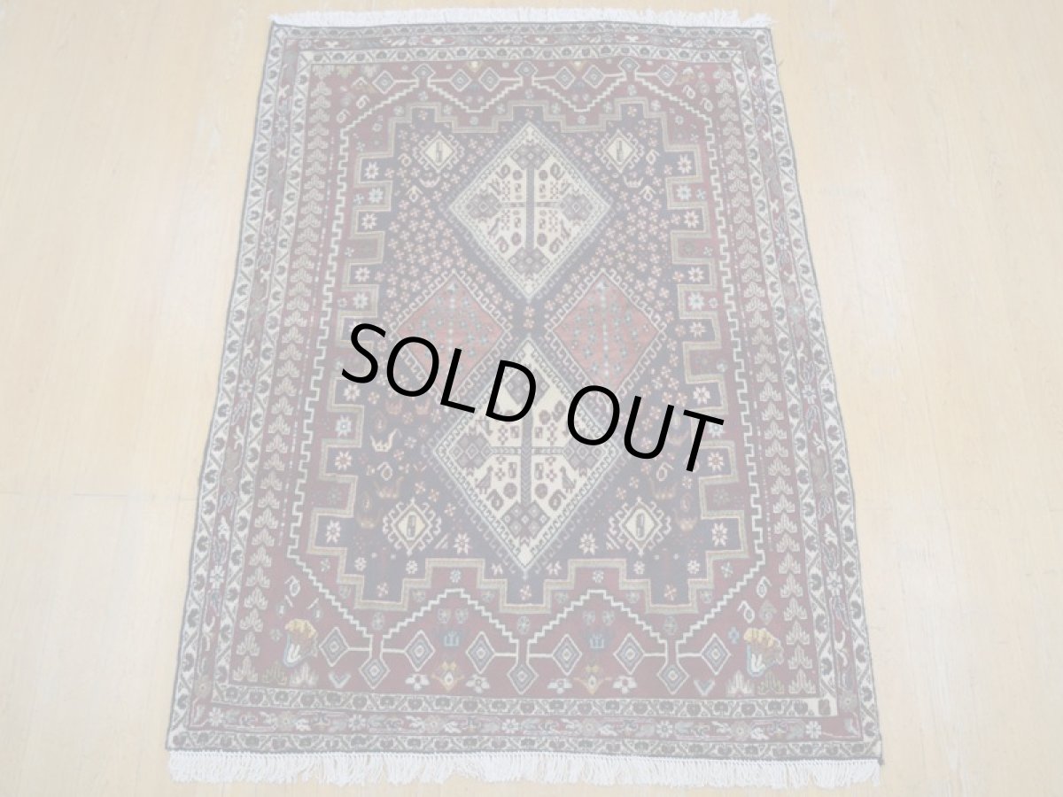 画像3: 良品 ペルシャ 絨毯 シールジャーン 縦1.8m 横1.3m 2.3㎡ 〜2帖 2人掛けソファ センターテーブル ラグ サイズ 175 x 127 cm E136 天然 ウール 手織り ハンドメイド トライバル ラグ 部族絨毯 マット カーペット 動物 柄 幾何学模様 民族柄 ギャッベ(ギャベ)をお探しの方にもお勧めです a-E136-175127h003 (3)