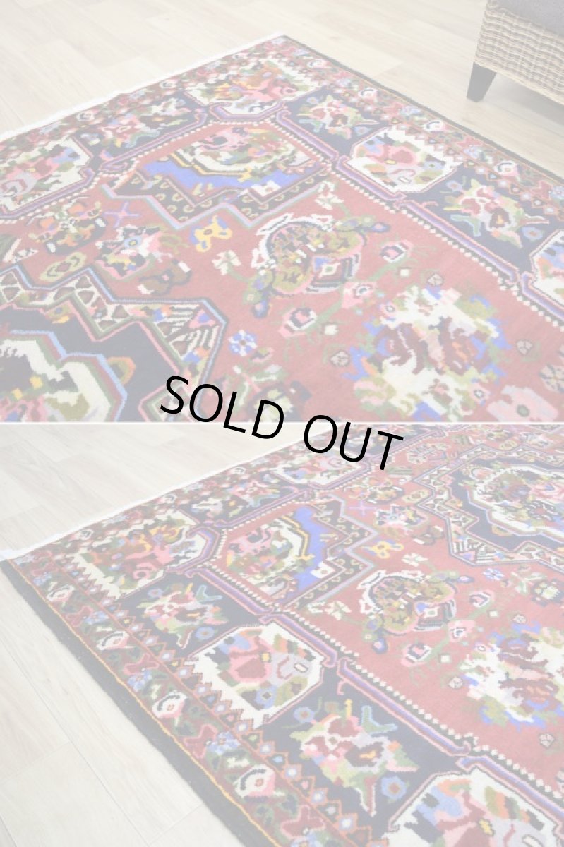 画像7: 良品 ペルシャ 絨毯 バクティヤリ 縦3m 横2.3m 6.5㎡ 〜6帖 リビング ダイニング 3人掛けソファ コーナーソファ 大判 サイズ 292 x 222 cm No.491 天然 ウール 手織り トライバル ラグ 敷物 マット カーペット ゴルパト メダリオン 花柄 ヴィンテージ ビンテージ 中古品に抵抗のある方にもお勧めです。 b-491-292222s005-056 (7)