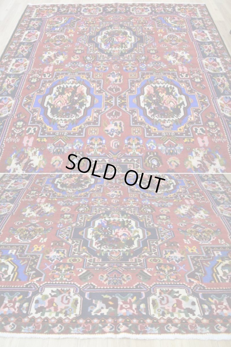 画像6: 良品 ペルシャ 絨毯 バクティヤリ 縦3m 横2.3m 6.5㎡ 〜6帖 リビング ダイニング 3人掛けソファ コーナーソファ 大判 サイズ 292 x 222 cm No.491 天然 ウール 手織り トライバル ラグ 敷物 マット カーペット ゴルパト メダリオン 花柄 ヴィンテージ ビンテージ 中古品に抵抗のある方にもお勧めです。 b-491-292222s005-056 (6)