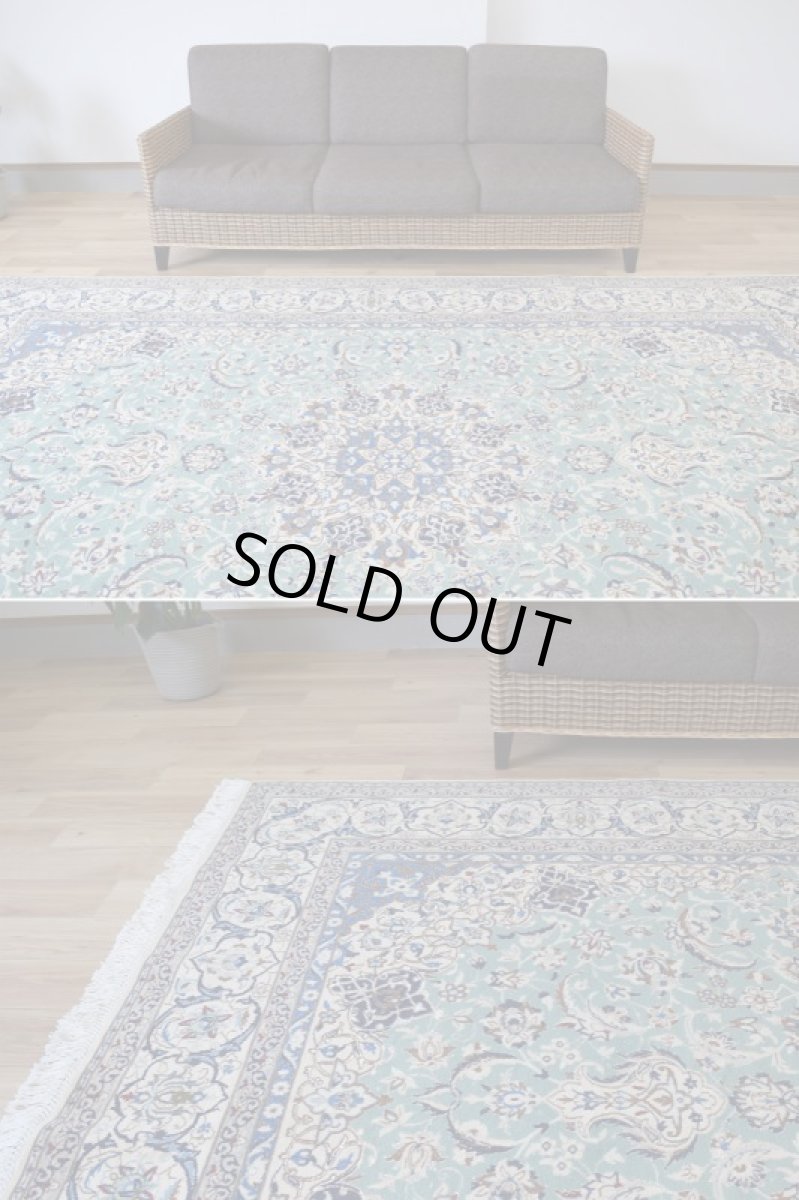 画像3: 美品 ペルシャ 絨毯 ナイン 産 9la ノーラー ノーフラ― 縦3m 横2m 6㎡ 〜6帖程度 リビング ダイニング 3人掛けソファ コーナーソファ 大判 サイズ 302 x 202 cm No.503 天然 ウール シルク 手織り トライバル ラグ 敷物 マット カーペット メダリオン ヴィンテージ ビンテージ 中古品に抵抗のある方にもおすすめです。 a-503-302202s0811-4351 (3)