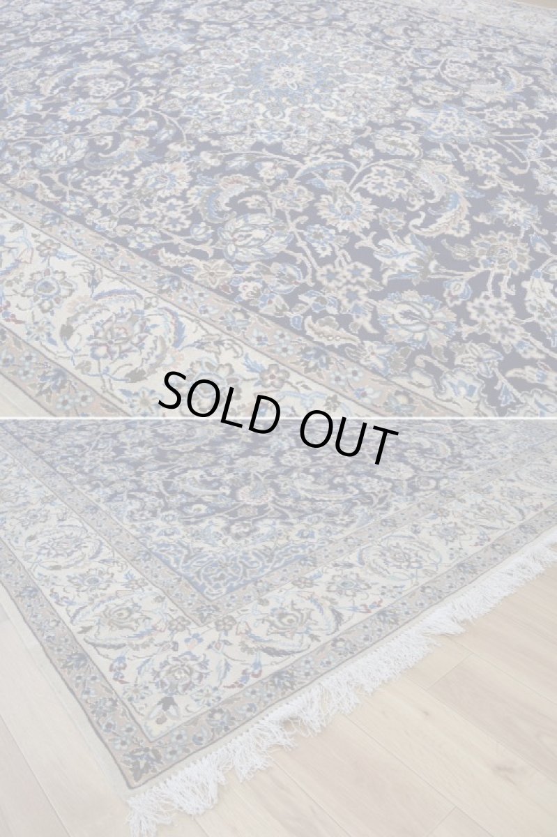 画像9: 美品 ペルシャ 絨毯 ナイン 産 9la ノーラー ノーフラ― 縦3m 横2m 6㎡ 〜6帖程度 リビング ダイニング 3人掛けソファ コーナーソファ 大判 サイズ 298 x 198 cm No.504 天然 ウール 手織り トライバル ラグ 敷物 マット カーペット メダリオン ヴィンテージ ビンテージ 中古品に抵抗のある方にもおすすめです。 a-504-298198h099-0921 (9)