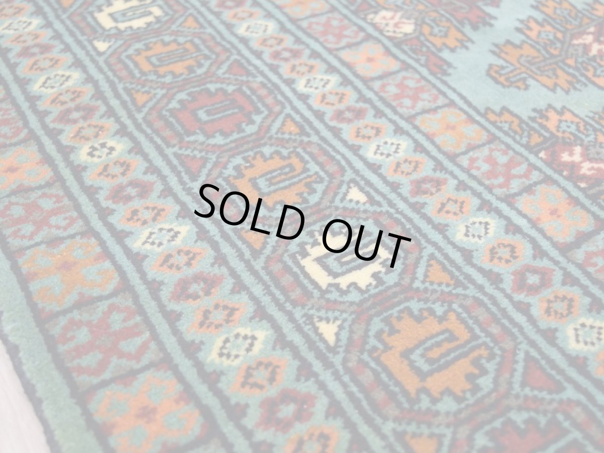 画像13: 新品 ペルシャ 絨毯 トルクメン 縦2m 3㎡ ~3帖 リビング ダイニング 3人掛けソファ サイズ 190 x 136 cm No.519 草木染 ウール 手織り ハンドメイド トライバル ラグ カーペット グリーン 幾何学模様 民族柄 フリンジキリム (13)