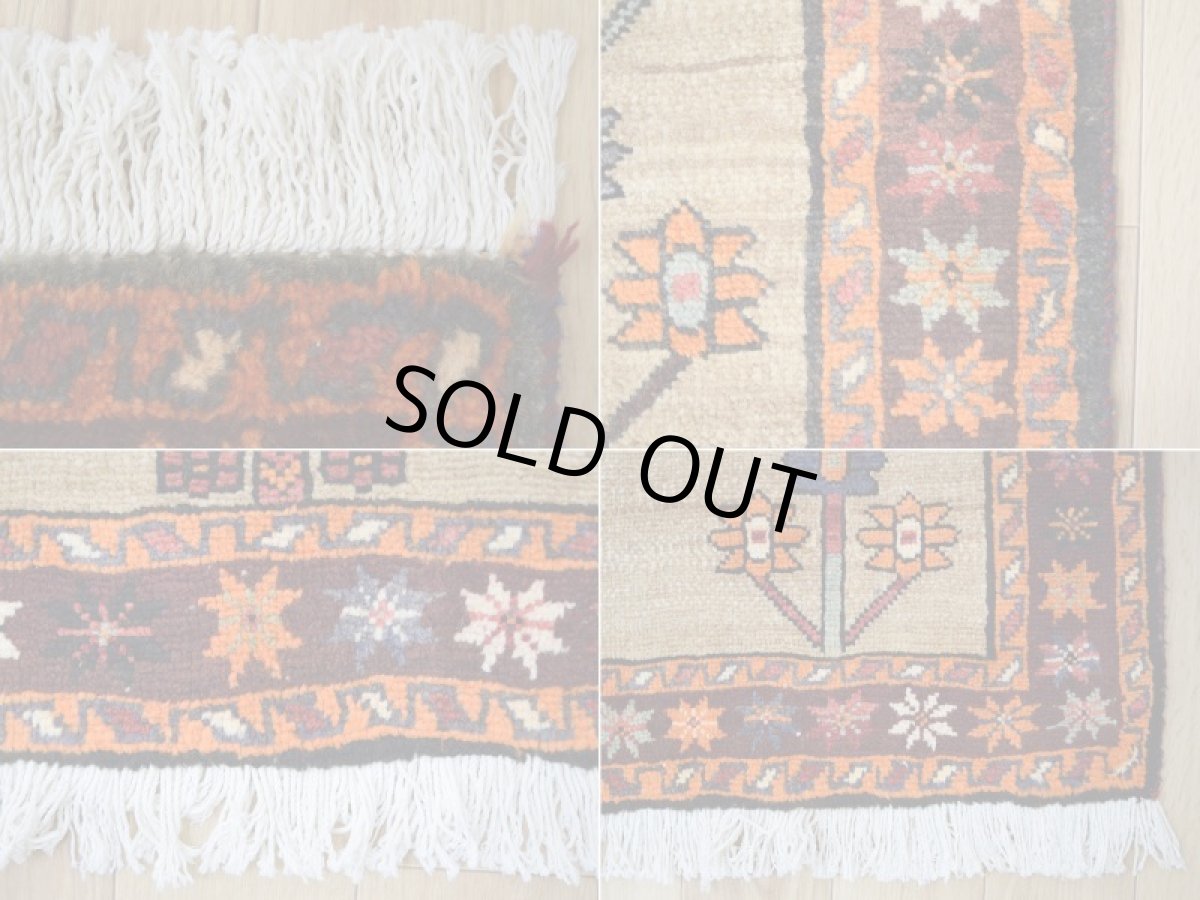 画像19: 良品 ペルシャ ギャッベ 縦2.5m 横1.5m 3.5㎡ 〜3帖 リビング ダイニング 3人掛けソファ サイズ 240 x 146 cm No.H104 天然 ウール 手織り ハンドメイド トライバル ラグ 部族絨毯 マット カーペット 民族柄 生成り クリーム グラデーション ギャベ ビンテージ b-H104-240146h054-585 (19)