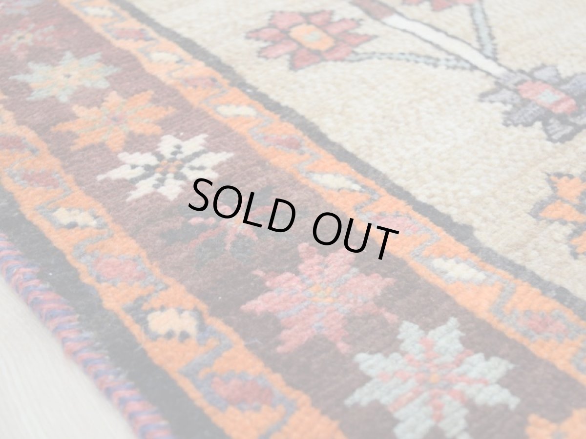 画像12: 良品 ペルシャ ギャッベ 縦2.5m 横1.5m 3.5㎡ 〜3帖 リビング ダイニング 3人掛けソファ サイズ 240 x 146 cm No.H104 天然 ウール 手織り ハンドメイド トライバル ラグ 部族絨毯 マット カーペット 民族柄 生成り クリーム グラデーション ギャベ ビンテージ b-H104-240146h054-585 (12)