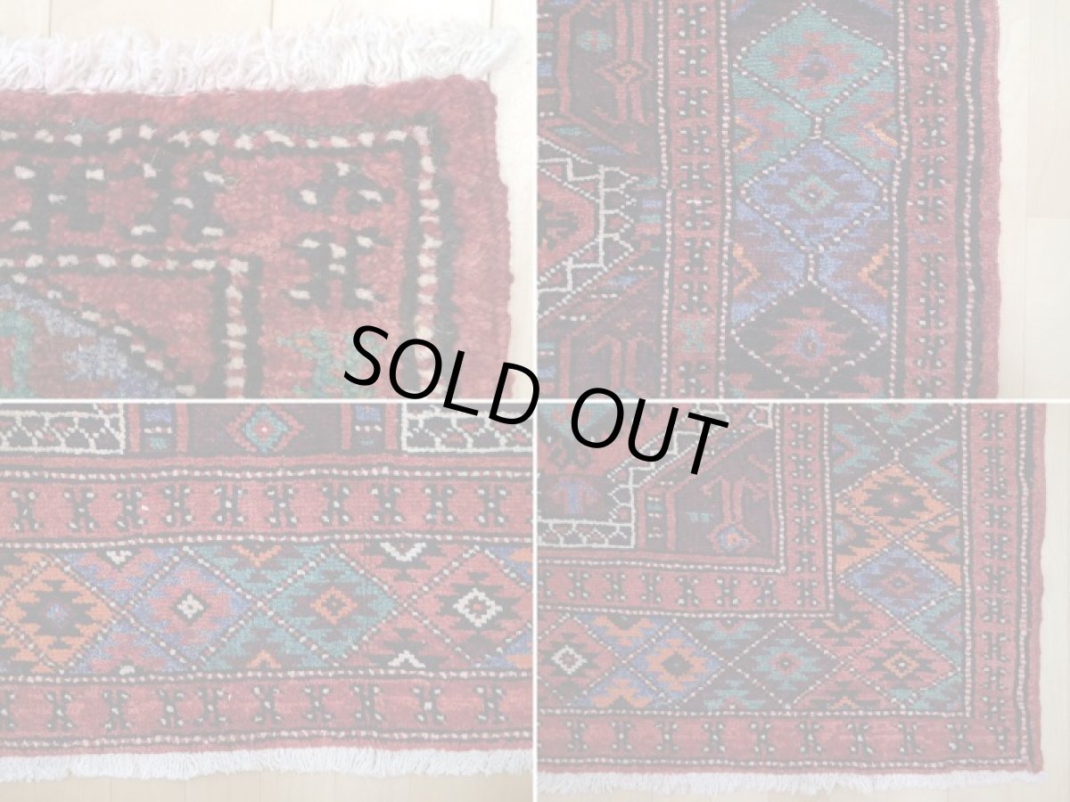 画像19: 良品 ペルシャ 絨毯 トルクメン 縦3m 横1.7m 5㎡ 6帖 リビング ダイニング 3人掛けソファ サイズ 300 x 170 cm No.A174 天然 ウール 手織り ハンドメイド トライバル ラグ マット カーペット 赤 エンジ インディゴブルー 幾何学模様 民族柄 ビンテージ ヴィンテージ b-A174-300170h864-063 (19)