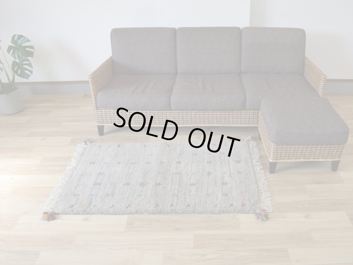 画像2: 新品 ペルシャ ギャッベ 縦1.2m アクセント ラグ サイズ 120 x 75 cm No.435 超肉厚 天然 草木染 ウール 手織り ハンドメイド ギャベ マット カーペット  生命の樹 動物 民族柄 グレー (2)