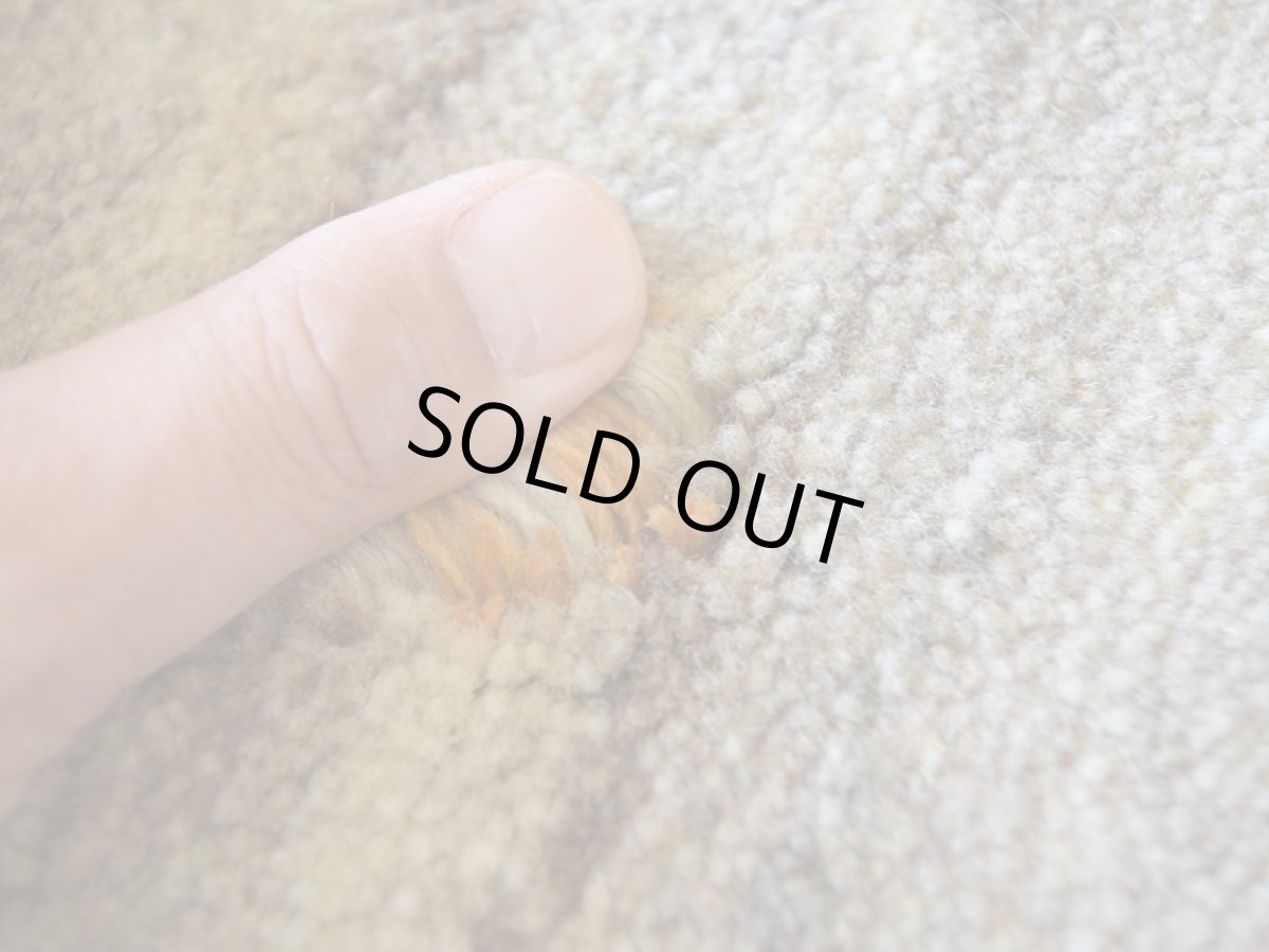 画像10: 新品 ペルシャ ギャッベ 縦1.2m アクセント ラグ サイズ 120 x 75 cm No.435 超肉厚 天然 草木染 ウール 手織り ハンドメイド ギャベ マット カーペット  生命の樹 動物 民族柄 グレー (10)