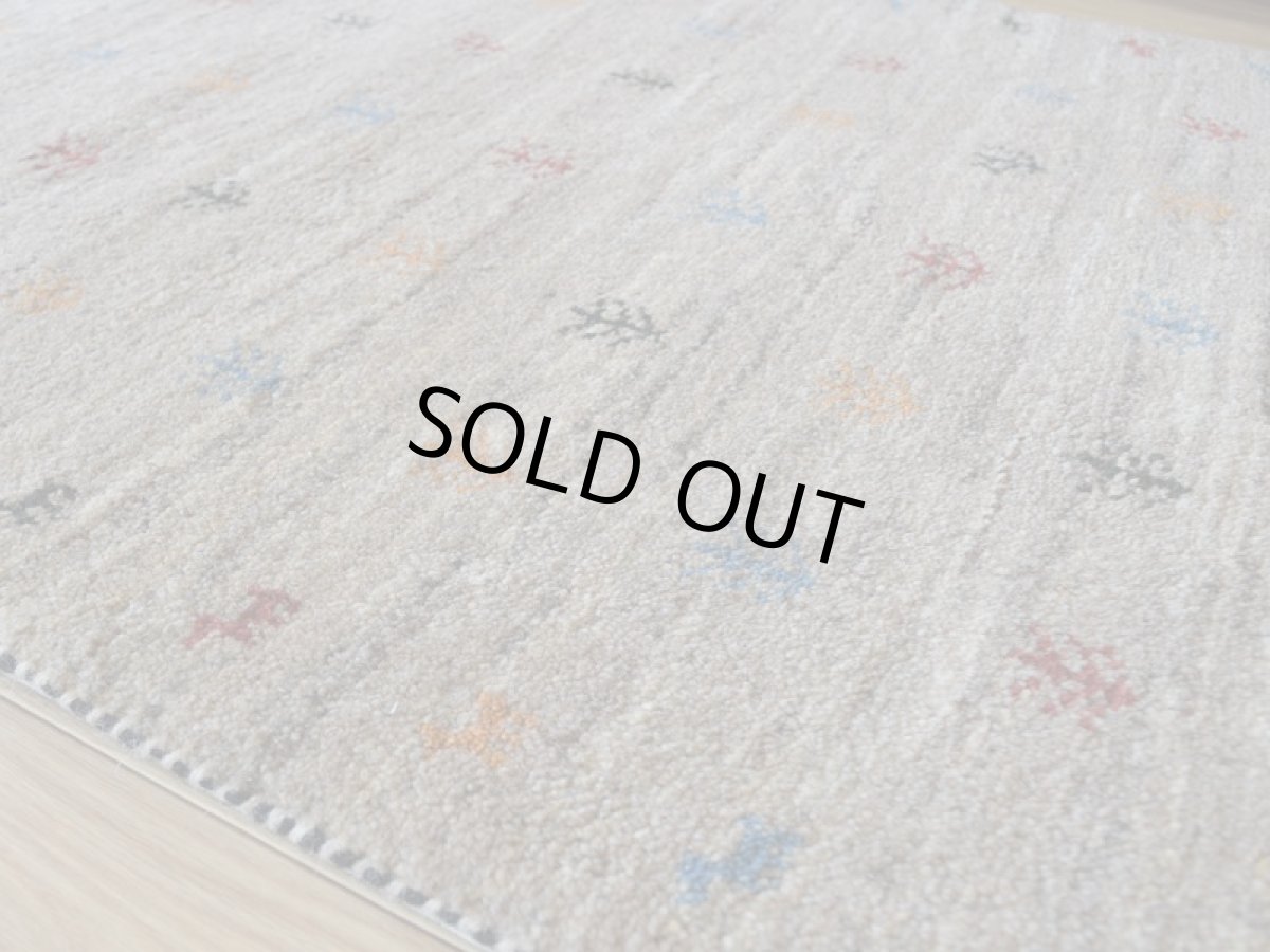 画像13: 新品 ペルシャ ギャッベ 縦1.2m アクセント ラグ サイズ 120 x 75 cm No.435 超肉厚 天然 草木染 ウール 手織り ハンドメイド ギャベ マット カーペット  生命の樹 動物 民族柄 グレー (13)