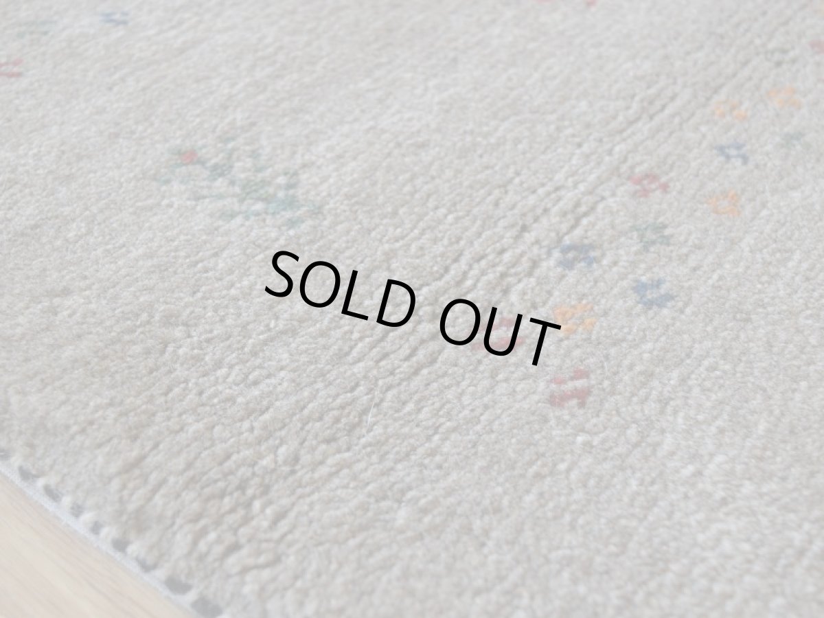 画像14: 新品 ペルシャ ギャッベ 縦1.2m アクセント ラグ サイズ 110 x 83 cm No.438 超肉厚 天然 草木染 ウール 手織り ハンドメイド ギャベ マット カーペット  生命の樹 花 民族柄 グレー (14)