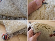 画像20: 新品 ペルシャ ギャッベ 縦1.2m アクセント ラグ サイズ 115 x 75 cm No.488 超肉厚 天然 草木染 ウール 手織り ハンドメイド ギャベ マット カーペット  動物 鹿 民族柄 生成り クリーム 白 ホワイト (20)