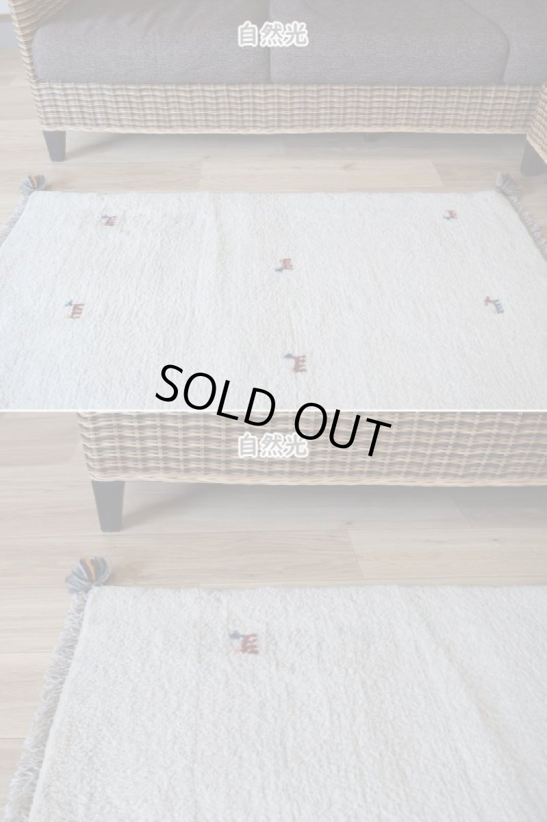 画像5: 新品 ペルシャ ギャッベ 縦1.2m アクセント ラグ サイズ 115 x 75 cm No.488 超肉厚 天然 草木染 ウール 手織り ハンドメイド ギャベ マット カーペット  動物 鹿 民族柄 生成り クリーム 白 ホワイト (5)