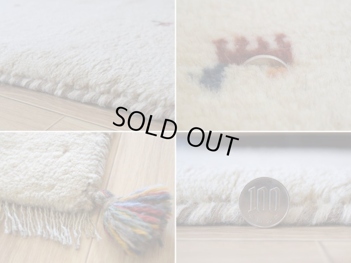 画像18: 新品 ペルシャ ギャッベ 縦1.2m アクセント ラグ サイズ 115 x 75 cm No.488 超肉厚 天然 草木染 ウール 手織り ハンドメイド ギャベ マット カーペット  動物 鹿 民族柄 生成り クリーム 白 ホワイト (18)