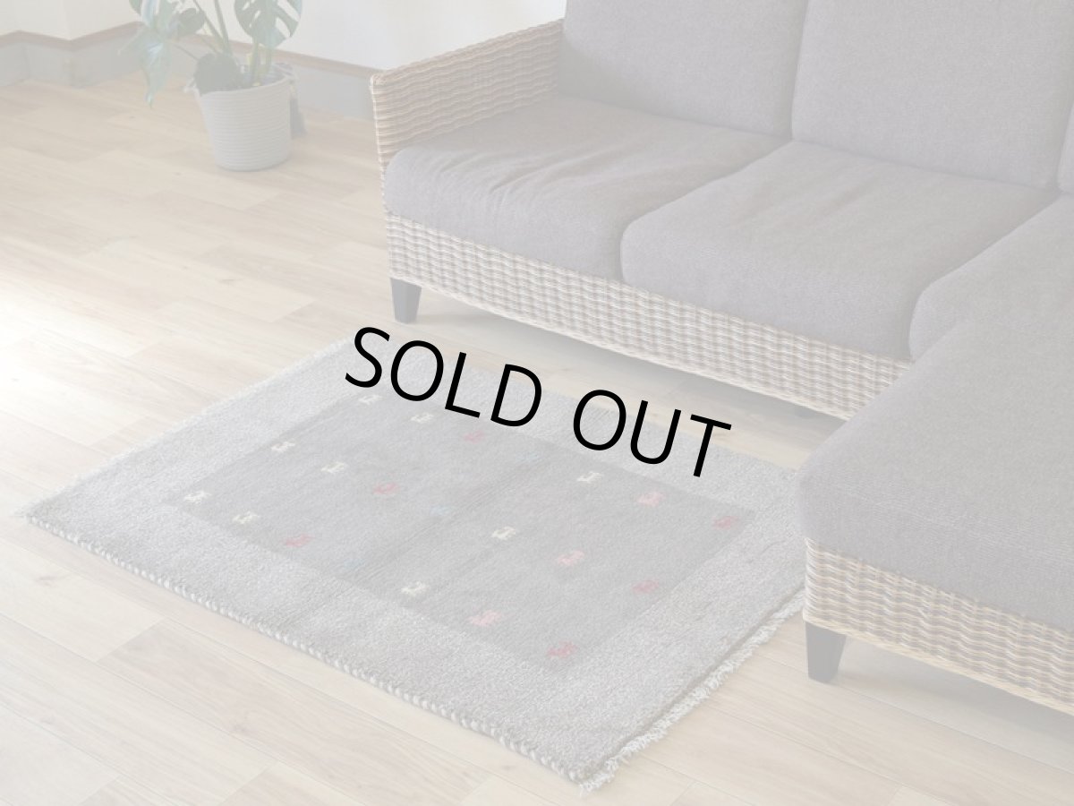 画像3: 新品 ペルシャ ギャッベ 縦1.2m アクセント ラグ サイズ 115 x 75 cm No.484 肉厚 天然 草木染 ウール 手織り ハンドメイド ギャベ マット カーペット シンプル 動物 鹿 民族柄 グレー n-484-11575s57 (3)