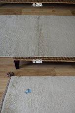 画像5: 新品 ペルシャ ギャッベ 縦1.2m アクセント ラグ サイズ 120 x 75 cm No.487 肉厚 天然 草木染 ウール 手織り ハンドメイド ギャベ マット カーペット  動物 鹿 民族柄 生成り クリーム 白ホワイト系 n-487-120075s57-89 (5)