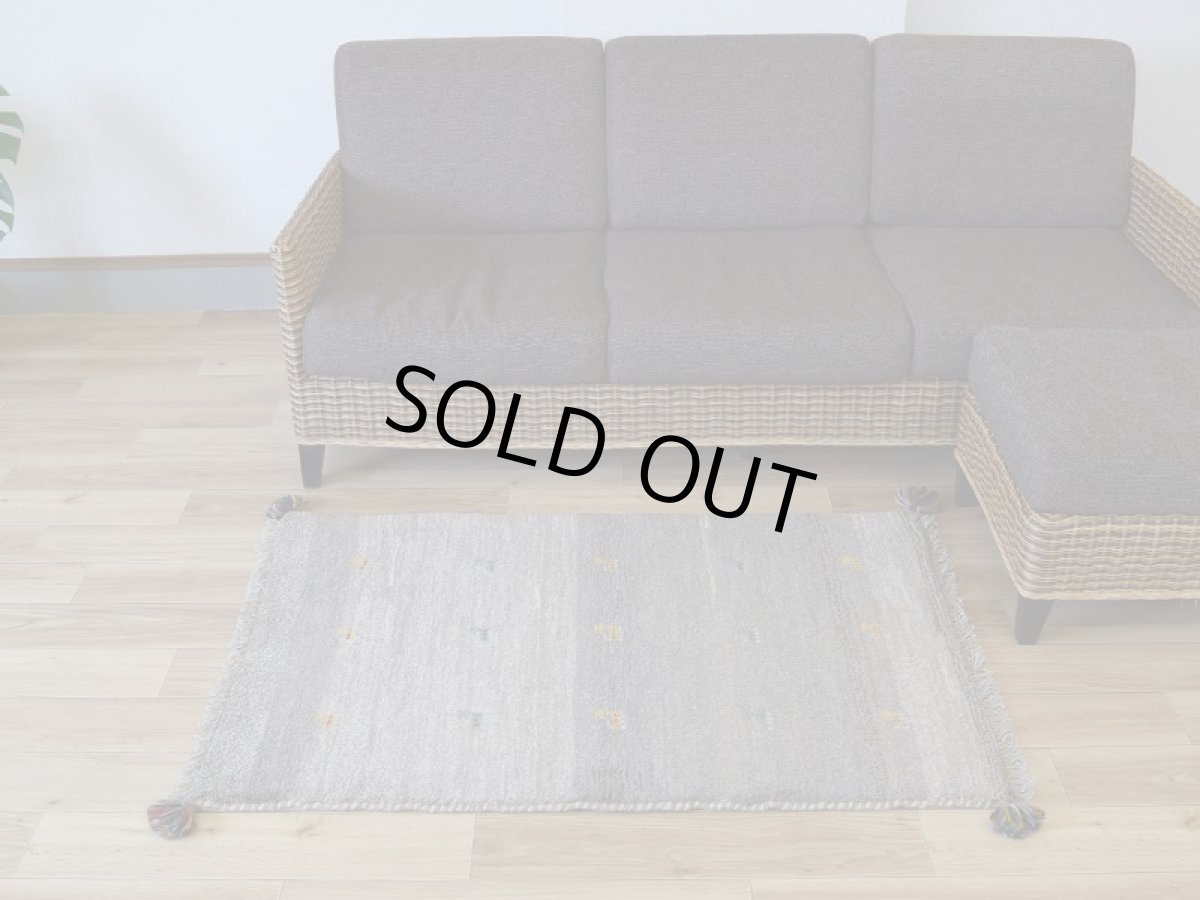 画像2: 新品 ペルシャ ギャッベ 縦1.2m アクセント ラグ サイズ 115 x 80 cm No.468 肉厚 天然 草木染 ウール 手織り ハンドメイド ギャベ マット カーペット 動物 鹿 民族柄 グレー グラデーション n-468-11580s57 (2)
