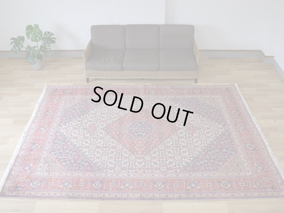 画像2: 良品 ペルシャ 絨毯 タブリーズ 縦3m 横2m 6㎡ 〜6帖 リビング ダイニング 3人掛けソファ コーナーソファ 大判 サイズ 300 x 210 cm No.A145 天然 ウール 手織り トライバル ラグ 敷物 マット カーペット メダリオン マヒ ヘラティ 柄 ヴィンテージ ビンテージ 生成り色 クリーム b-A145-300210h014-035 (2)