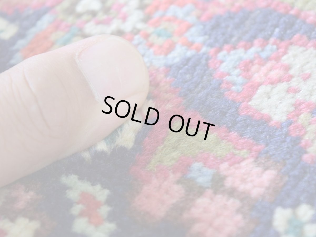 画像10: 良品 ペルシャ 絨毯 タブリーズ 縦3m 横2m 6㎡ 〜6帖 リビング ダイニング 3人掛けソファ コーナーソファ 大判 サイズ 300 x 210 cm No.A145 天然 ウール 手織り トライバル ラグ 敷物 マット カーペット メダリオン マヒ ヘラティ 柄 ヴィンテージ ビンテージ 生成り色 クリーム b-A145-300210h014-035 (10)