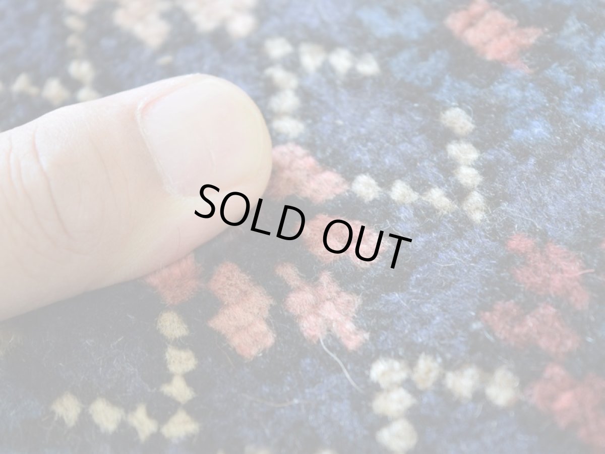 画像10: 良品 経年50年〜 ペルシャ 絨毯 バクティヤリ 縦3m 横2m 6㎡ 〜6帖 リビング ダイニング 3人掛けソファ コーナーソファ 大判 サイズ 309 x 207 cm No.H108 天然 草木染 ウール 手織り トライバル ラグ 敷物 マット カーペット メダリオン ゴルミナ ゴルミナイ ヴィンテージ ビンテージ バクティアリ バフティヤリ b-H108-309207h084-036 (10)