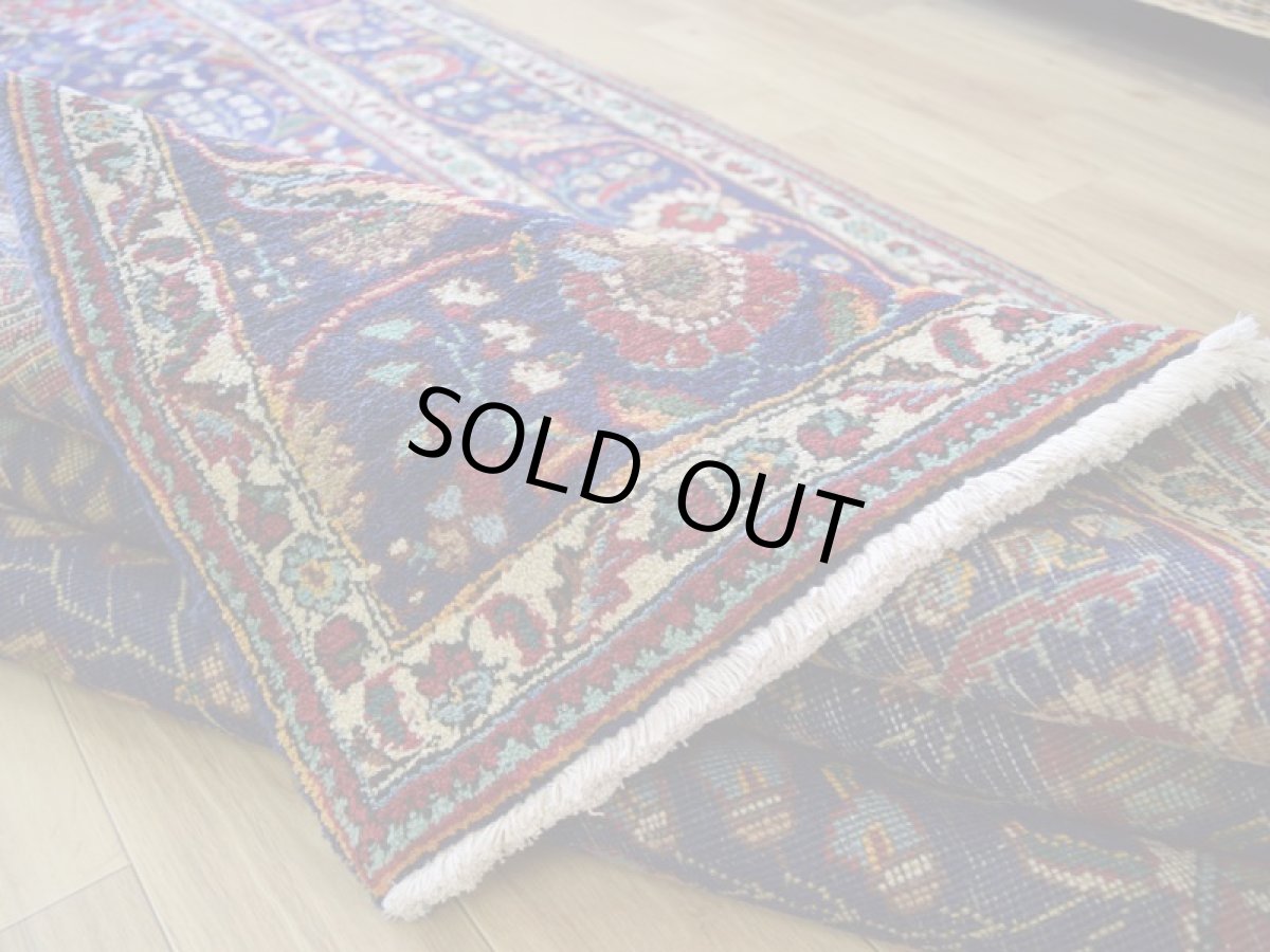 画像14: 良品 ペルシャ 絨毯 タブリーズ 縦3m 横2m 6㎡ 〜6帖 リビング ダイニング 3人掛けソファ コーナーソファ 大判 サイズ 315 x 210 cm No.A108 肉厚 天然 ウール 手織り トライバル ラグ 敷物 マット カーペット メダリオン ヴィンテージ ビンテージ 青 紺 b-A108-315210h014-035 (14)