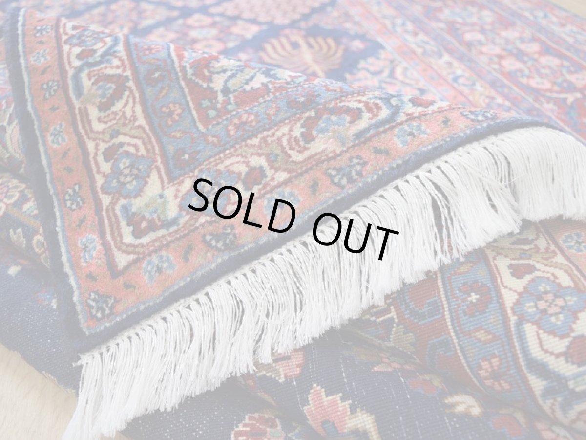 画像13: 美品 ペルシャ 絨毯 ハマダン 産 縦3m 横2m 6㎡ 〜6帖程度 リビング ダイニング 3人掛けソファ コーナーソファ 大判 サイズ 309 x 214 cm No.H109 天然 ウール 手織り トライバル ラグ 敷物 マット カーペット メダリオン ハジハノミ柄 ヴィンテージ ビンテージ 中古品に抵抗のある方にもおすすめです。 a-H109-309214h096 (13)