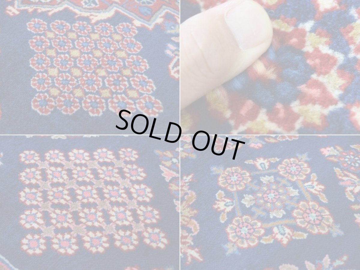 画像16: 美品 ペルシャ 絨毯 ハマダン 産 縦3m 横2m 6㎡ 〜6帖程度 リビング ダイニング 3人掛けソファ コーナーソファ 大判 サイズ 309 x 214 cm No.H109 天然 ウール 手織り トライバル ラグ 敷物 マット カーペット メダリオン ハジハノミ柄 ヴィンテージ ビンテージ 中古品に抵抗のある方にもおすすめです。 a-H109-309214h096 (16)