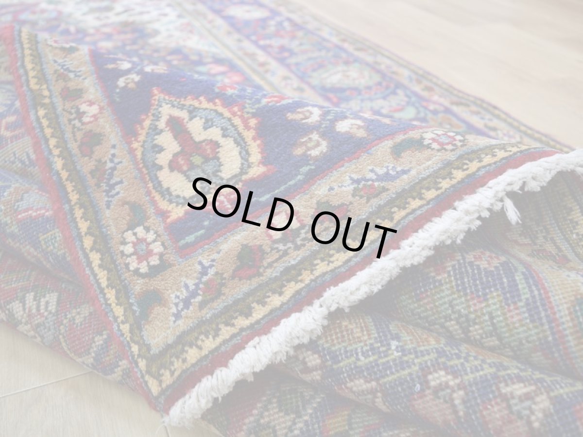 画像14: 良品 ペルシャ 絨毯 タブリーズ 縦3m 横2m 6㎡ 〜6帖 リビング ダイニング 3人掛けソファ コーナーソファ 大判 サイズ 292 x 206 cm No.A106 天然 ウール 手織り トライバル ラグ 敷物 マット カーペット メダリオン ヴィンテージ ビンテージ 赤 紺 b-A106-292206h014-035 (14)