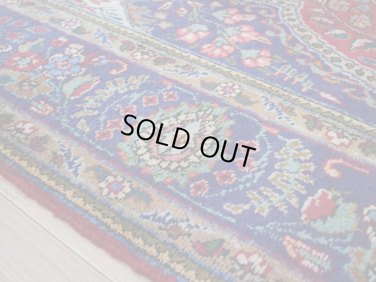 画像12: 良品 ペルシャ 絨毯 タブリーズ 縦3m 横2m 6㎡ 〜6帖 リビング ダイニング 3人掛けソファ コーナーソファ 大判 サイズ 292 x 206 cm No.A106 天然 ウール 手織り トライバル ラグ 敷物 マット カーペット メダリオン ヴィンテージ ビンテージ 赤 紺 b-A106-292206h014-035 (12)