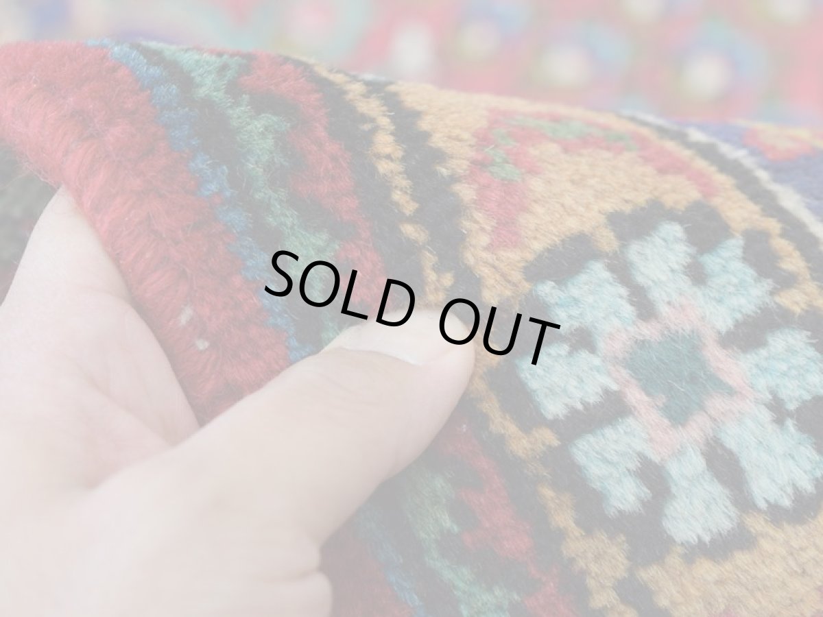 画像13: 良品 ペルシャ 絨毯 タブリーズ 縦3m 横2m 6㎡ 〜6帖 リビング ダイニング 3人掛けソファ コーナーソファ 大判 サイズ 300 x 200 cm No.A176 天然 ウール 手織り トライバル ラグ 敷物 マット カーペット メダリオン ヴィンテージ ビンテージ 赤 b-A176-300200h014-035 (13)