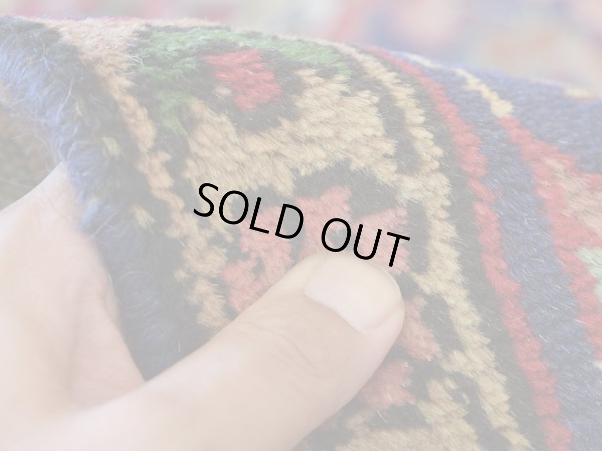 画像13: 良品 ペルシャ 絨毯 タブリーズ 縦3m 横2m 6㎡ 〜6帖 リビング ダイニング 3人掛けソファ コーナーソファ 大判 サイズ 305 x 200 cm No.A148 天然 ウール 手織り トライバル ラグ 敷物 マット カーペット メダリオン ヴィンテージ ビンテージ 赤 b-A148-305200h014-035 (13)