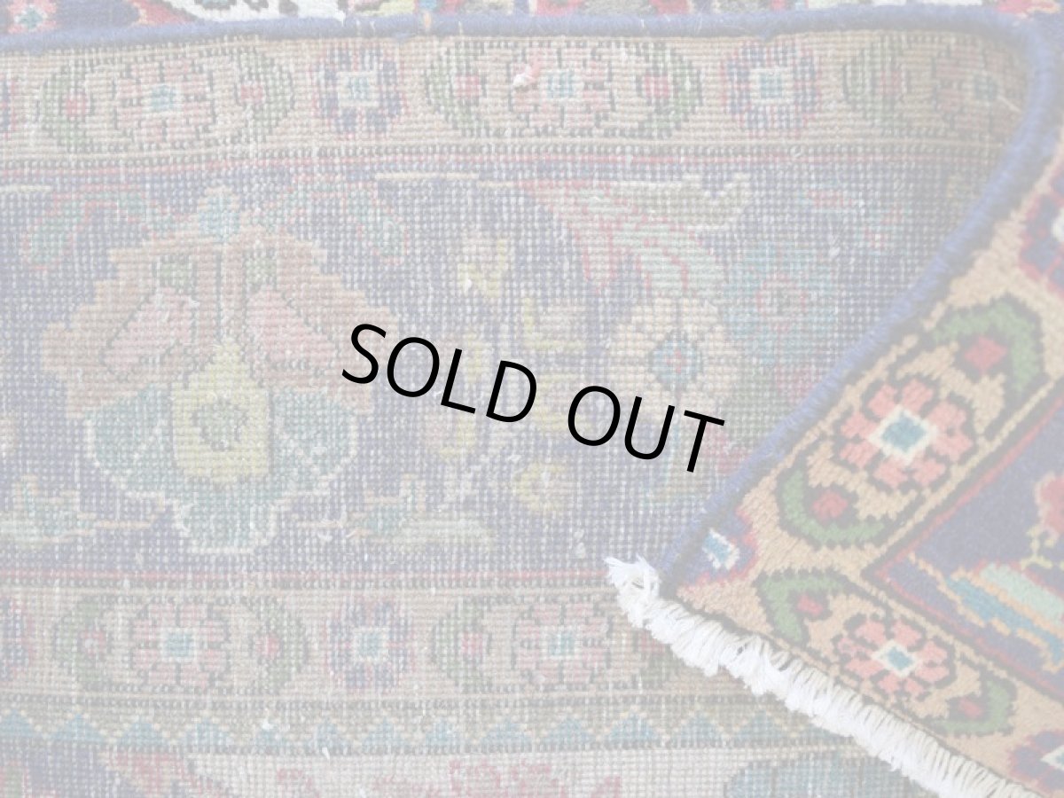 画像15: 良品 ペルシャ 絨毯 タブリーズ 縦3m 横2m 6㎡ 〜6帖 リビング ダイニング 3人掛けソファ コーナーソファ 大判 サイズ 305 x 200 cm No.A148 天然 ウール 手織り トライバル ラグ 敷物 マット カーペット メダリオン ヴィンテージ ビンテージ 赤 b-A148-305200h014-035 (15)