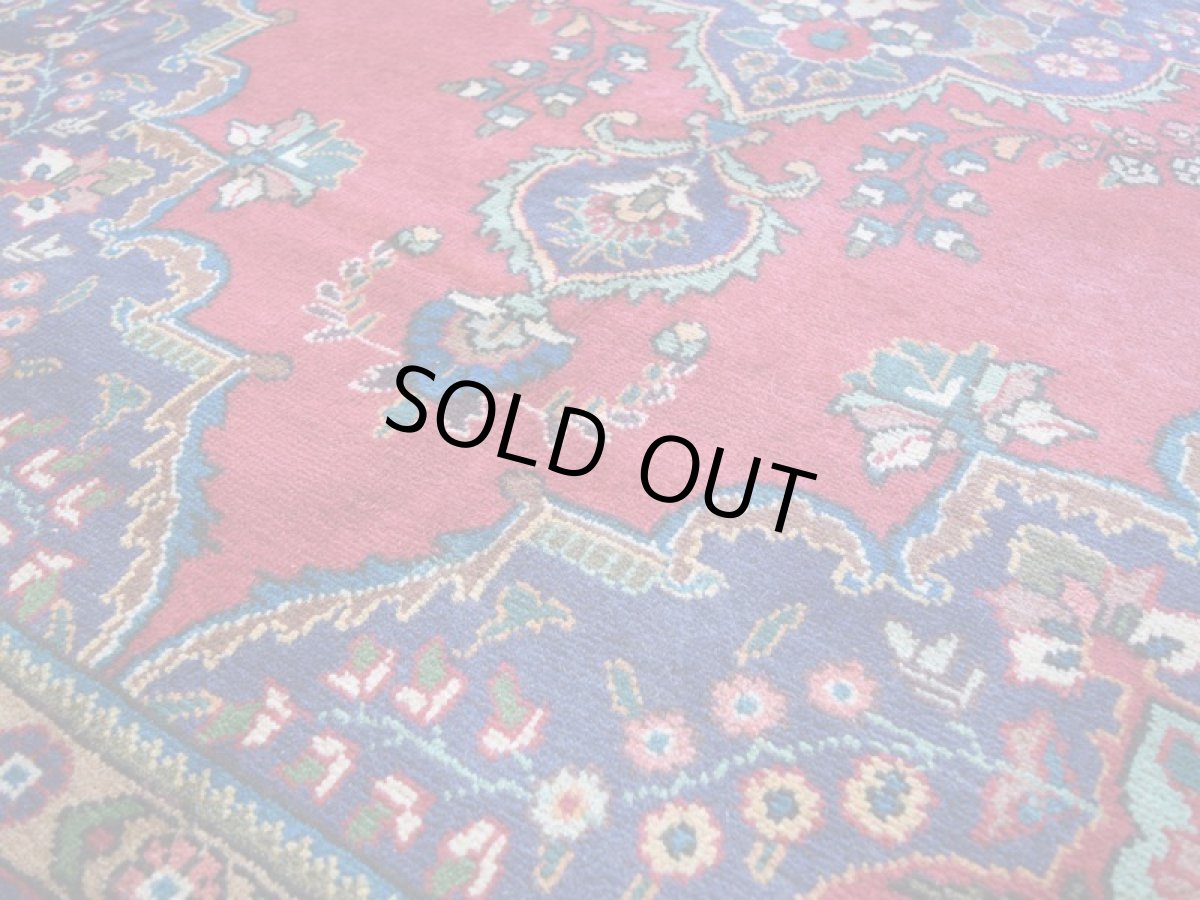 画像11: 良品 ペルシャ 絨毯 タブリーズ 縦3m 横2m 6㎡ 〜6帖 リビング ダイニング 3人掛けソファ コーナーソファ 大判 サイズ 305 x 200 cm No.A148 天然 ウール 手織り トライバル ラグ 敷物 マット カーペット メダリオン ヴィンテージ ビンテージ 赤 b-A148-305200h014-035 (11)