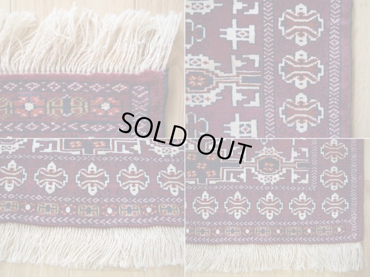 画像19: 新品 ペルシャ 絨毯 トルクメン 縦1.2m 横0.9m アクセント サイズ 114 x 82 cm No.35 天然 肉厚 ウール 手織り ハンドメイド トライバル ラグ マット カーペット 赤 エンジ  グリーン ギュル 幾何学模様 民族柄 n-35-11482s001 (19)