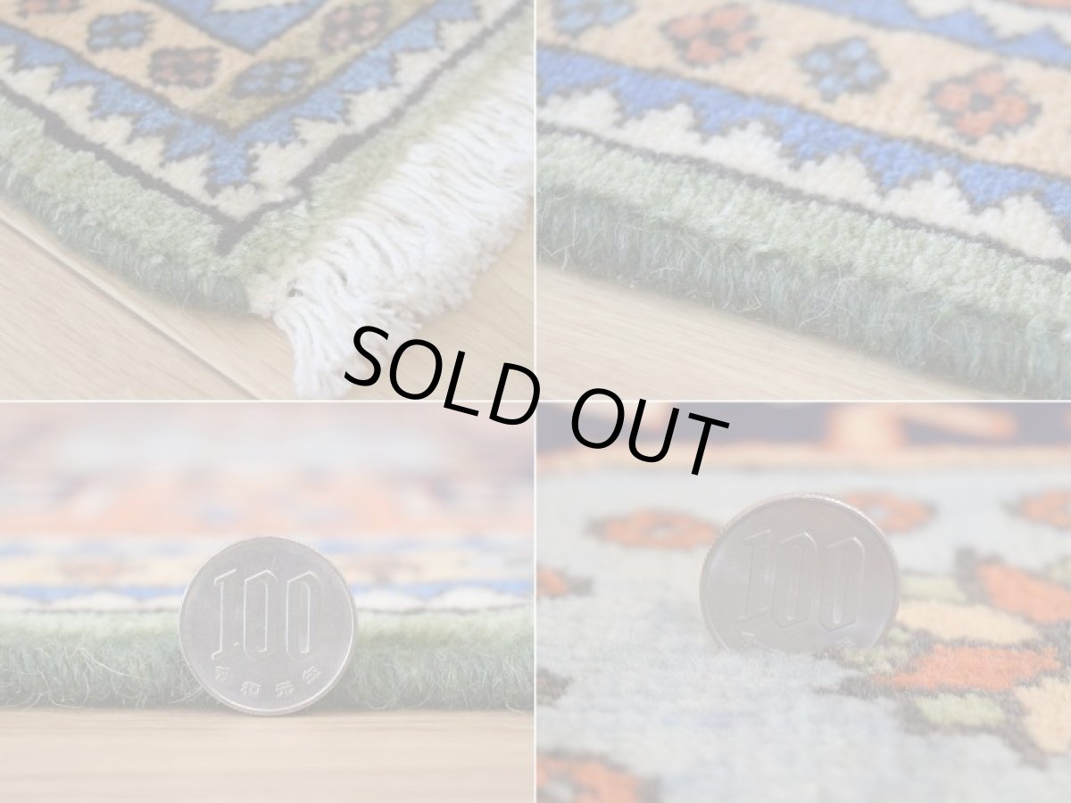 画像20: 美品 ペルシャ 絨毯 トルクメン 縦1.2m 横0.7m アクセント サイズ 120 x 70 cm No.E105 天然 ウール 手織り ハンドメイド トライバル ラグ マット カーペット 生成り グリーン オレンジ カラフル 幾何学模様 民族柄 中古品に抵抗のある方にもお勧めです n-E105-12070s321  (20)