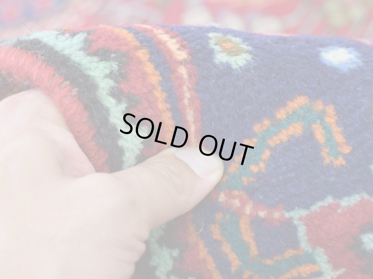 画像12: 良品 ペルシャ 絨毯 タブリーズ 縦3m 横2m 6㎡ 〜6帖 リビング ダイニング 3人掛けソファ コーナーソファ 大判 サイズ 285 x 190 cm No.A115 天然 ウール 手織り トライバル ラグ 敷物 マット カーペット メダリオン ヴィンテージ ビンテージ 赤 b-A115-285190h014-035 (12)