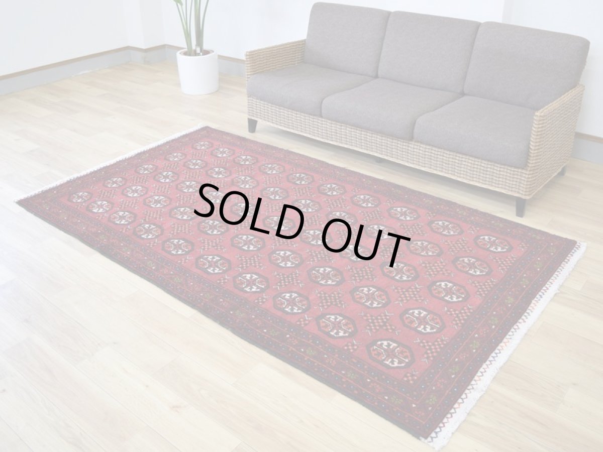 画像3: 良品 ペルシャ 部族絨毯 バルーチ 縦2m 横1.3m 2.7㎡ 〜3帖 リビング ダイニング 2〜3人掛けソファ センターテーブル サイズ 207 x 130 cm No.H12 天然 ウール 手織り トライバル ラグ 敷物 マット カーペット 幾何学模様 ヴィンテージ ビンテージ  b-H12-207130h003p (3)