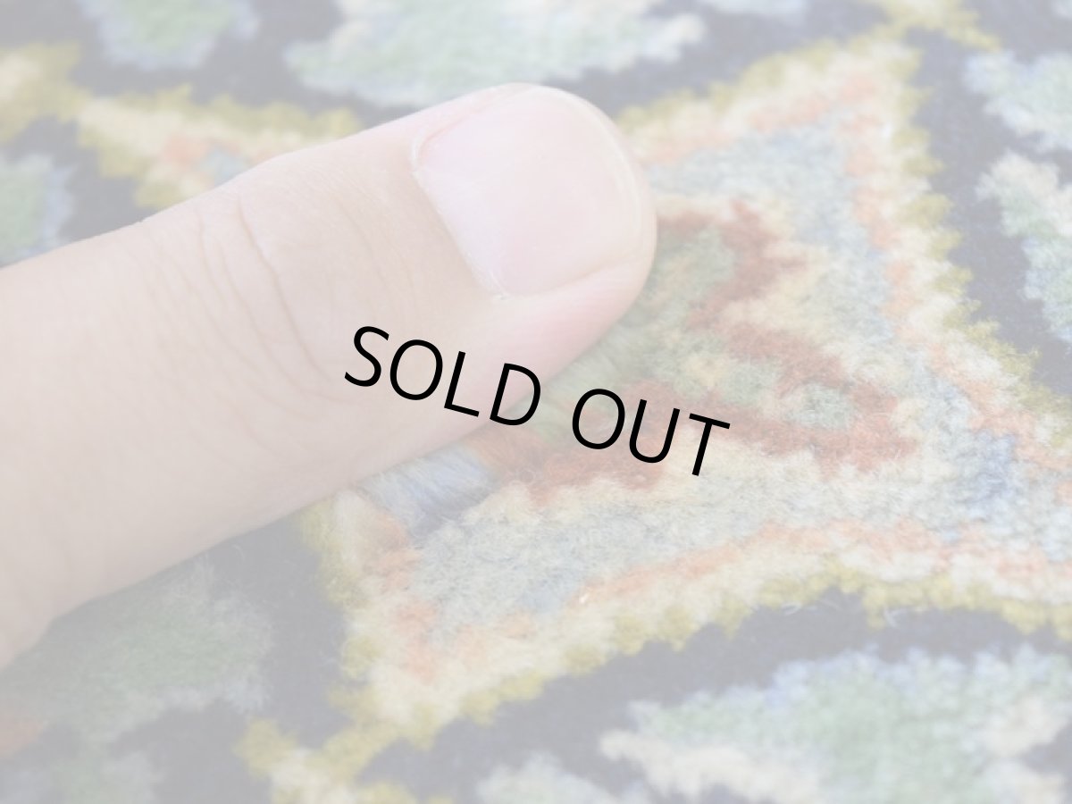 画像12: 良品 ペルシャ 絨毯 ムード 産 縦3m 横2m 6㎡ 〜6帖程度 リビング ダイニング 3人掛けソファ コーナーソファ 大判 サイズ 297 x 189 cm No.H118 天然 ウール 手織り トライバル ラグ 敷物 マット カーペット オールオーバー 総柄 ヴィンテージ ビンテージ 中古品に抵抗のある方にもおすすめです。 ab-H118-297189h094 (12)