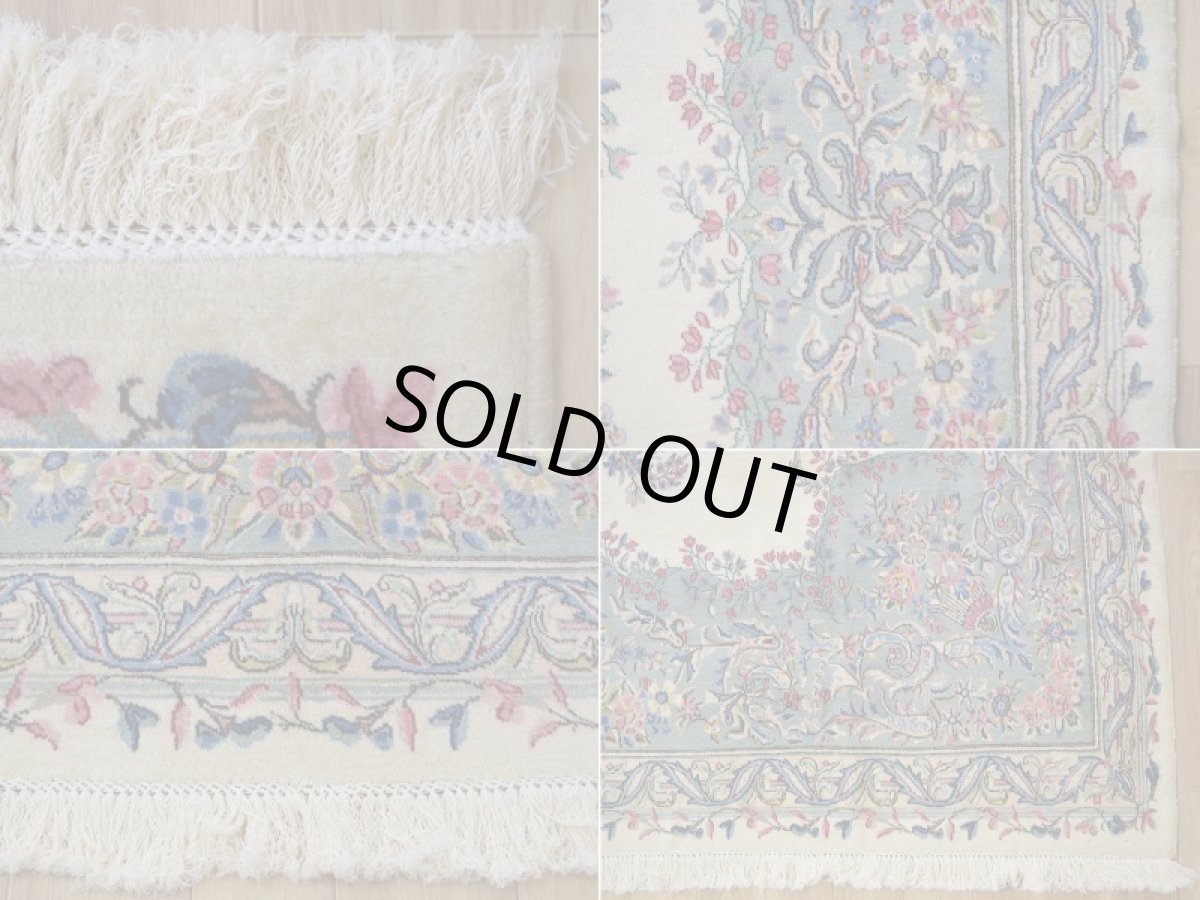 画像18: 美品 ペルシャ 絨毯 ケルマン 産 縦3.4m 横2.5m 8.5㎡ 6帖 リビング ダイニング 客室 3人掛けソファ コーナーソファ 大判 サイズ 338 x 250 cm No.256 天然 ウール 手織り ハンドメイド ラグ マット カーペット 生成り色 エメラルドグリーン 大きなお部屋に 中古品に抵抗のある方にもお勧めです (18)