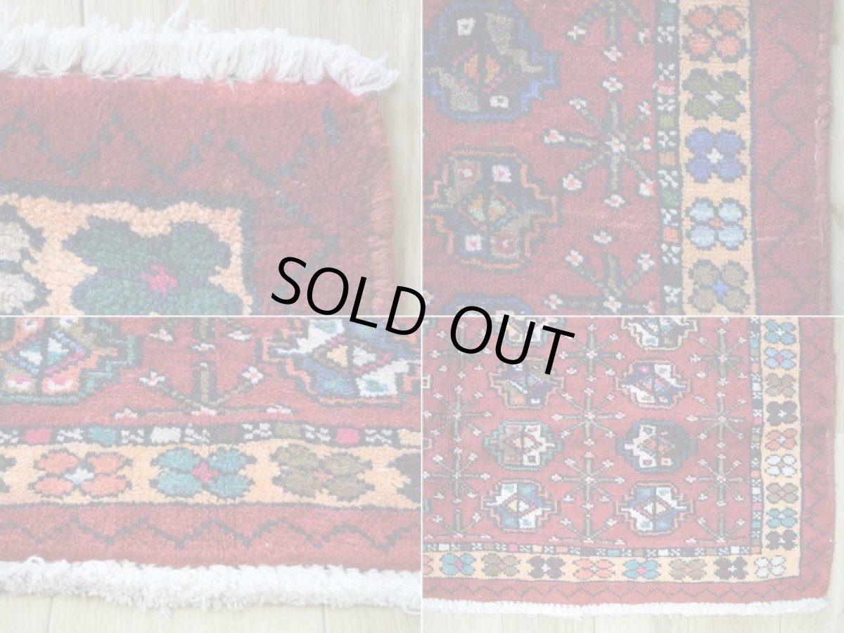 画像19: 良品 ペルシャ 部族絨毯 トルクメン 縦2m 横1.2m 2.2㎡ 〜3帖 リビング ダイニング 2〜3人掛けソファ センターテーブル サイズ 195 x 112 cm No.Z141 天然 肉厚 ウール 手織り トライバル ラグ 敷物 マット カーペット 幾何学模様 ヴィンテージ ビンテージ  赤 カラフル パステルカラー マルチカラー b-z141-195112h57-001 (19)