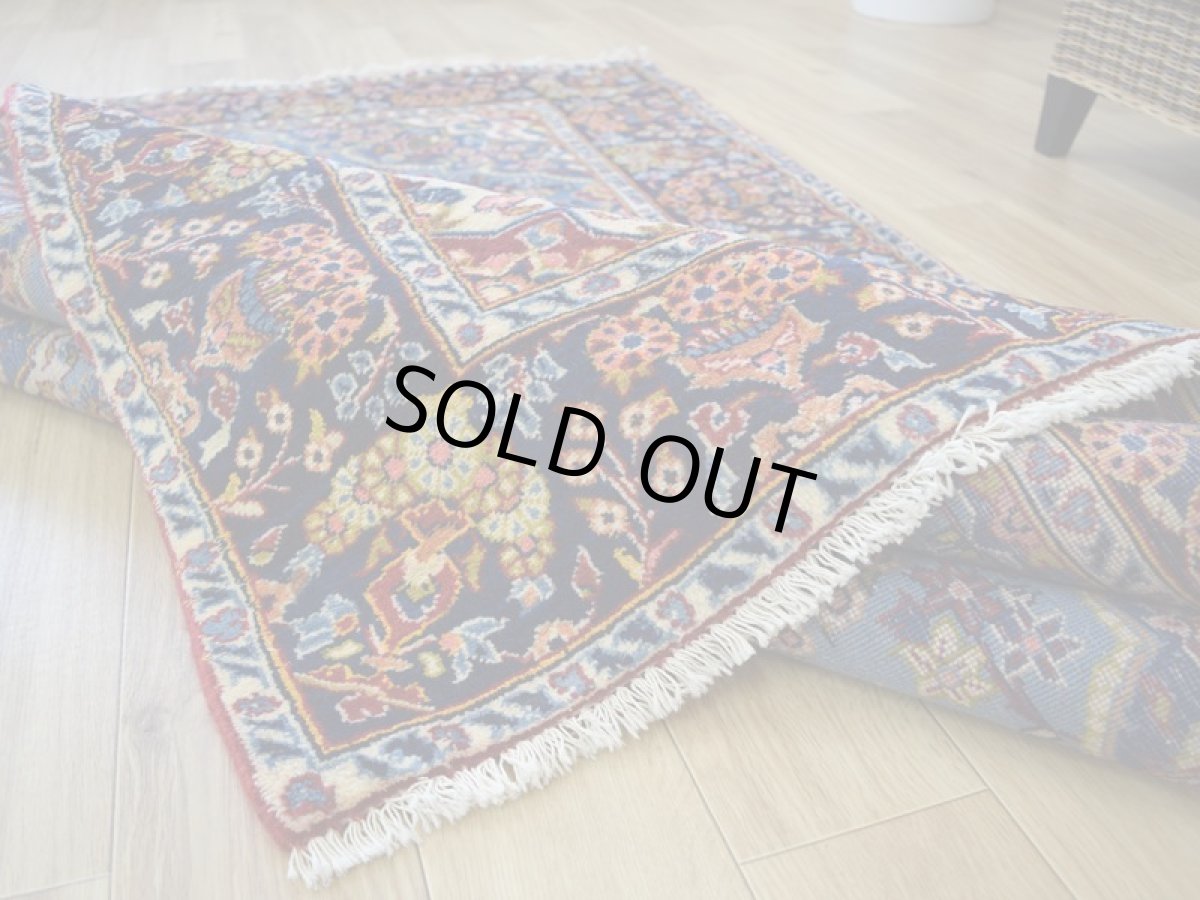 画像14: 良品 ペルシャ 絨毯 ヤズド 縦2.1m 横1.5m 3㎡ 〜3帖 リビング ダイニング 2〜3人掛けソファ センターテーブル サイズ 203 x 149 cm No.E131 天然 肉厚 ウール 手織り トライバル ラグ 敷物 マット カーペット ヴィンテージ ビンテージ  水色 赤 b-e131-203149h024-055 (14)