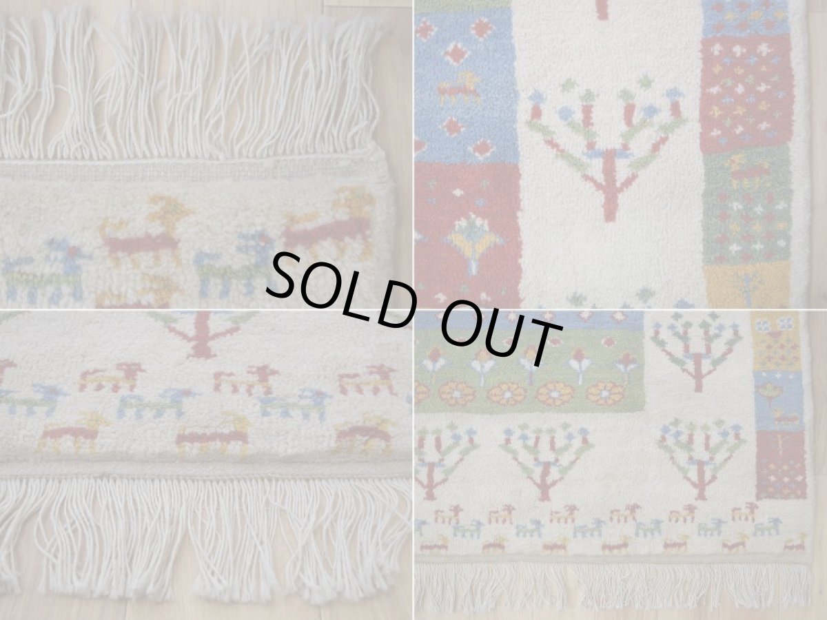画像19: 新品 ペルシャ ギャッベ 縦2m 横1.5m 3㎡ リビング ダイニング 2-3人掛けソファ サイズ 195 × 150 cm No.R458 肉厚 天然 ウール ギャベ 手織り ハンドメイド ラグ 絨毯 カーペット リビングダイニングルームやベッドサイドに 生成り クリーム カラフル マルチカラー n-r458-195150h051-002 (19)