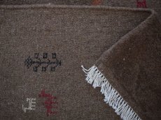画像16: 新品 ペルシャ ギャッベ 縦2m 横1.5m 3㎡ リビング ダイニング 2-3人掛けソファ サイズ 200 × 151 cm No.R440 肉厚 天然 ウール ギャベ 手織り ハンドメイド ラグ 絨毯 カーペット リビングダイニングルームやベッドサイドに ブラウン 茶 n-r440-200151h051-002 (16)