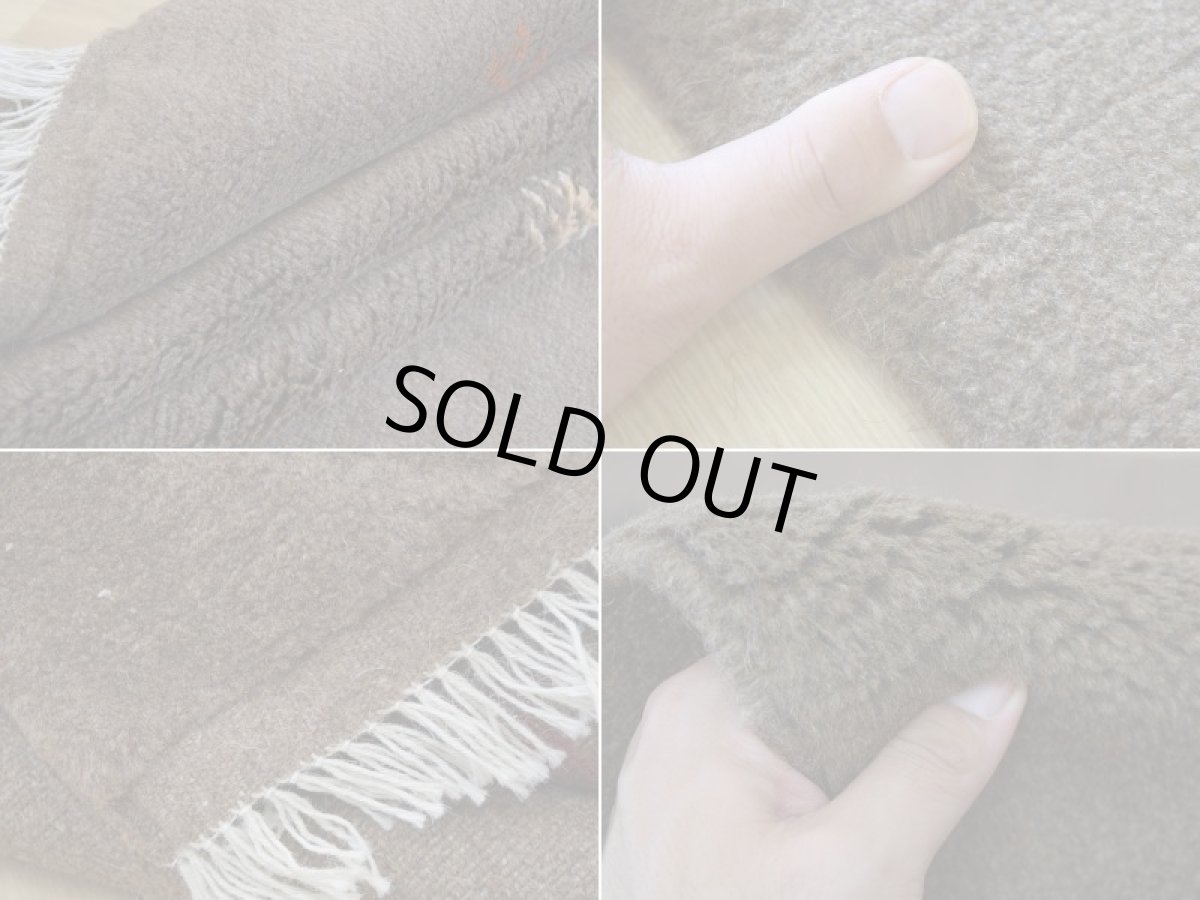 画像18: 新品 ペルシャ ギャッベ 縦2m 横1.5m 3㎡ リビング ダイニング 2-3人掛けソファ サイズ 200 × 151 cm No.R440 肉厚 天然 ウール ギャベ 手織り ハンドメイド ラグ 絨毯 カーペット リビングダイニングルームやベッドサイドに ブラウン 茶 n-r440-200151h051-002 (18)
