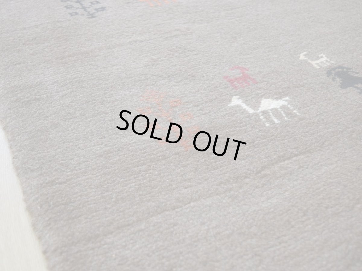 画像13: 新品 ペルシャ ギャッベ 縦2m 横1.5m 3㎡ リビング ダイニング 2-3人掛けソファ サイズ 200 × 151 cm No.R440 肉厚 天然 ウール ギャベ 手織り ハンドメイド ラグ 絨毯 カーペット リビングダイニングルームやベッドサイドに ブラウン 茶 n-r440-200151h051-002 (13)