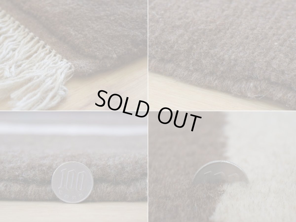 画像20: 新品 ペルシャ ギャッベ 縦2m 横1.6m 3㎡ 〜3帖 リビング ダイニング 2-3人掛けソファ サイズ 193 × 157 cm No.R419 肉厚 天然 ウール ギャベ 手織り ハンドメイド ラグ 絨毯 カーペット リビングダイニングルームやベッドサイドに チョコレートブラウン 生成り クリーム n-r419-196157h051-002 (20)