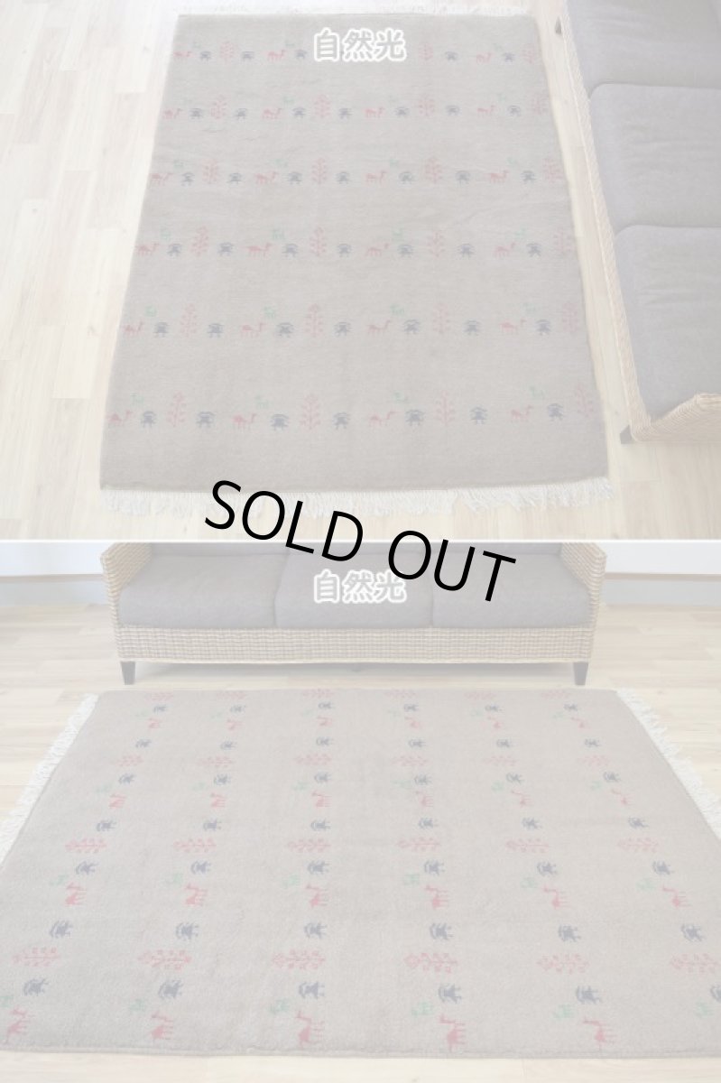 画像3: 新品 ペルシャ ギャッベ 縦2m 横1.6m 3㎡ 〜3帖 リビング ダイニング 2-3人掛けソファ サイズ 194 × 160 cm No.R399 肉厚 天然 ウール ギャベ 手織り ハンドメイド ラグ 絨毯 カーペット リビングダイニングルームやベッドサイドに ライトブラウン 茶 グレー n-r399-194160h051-002 (3)