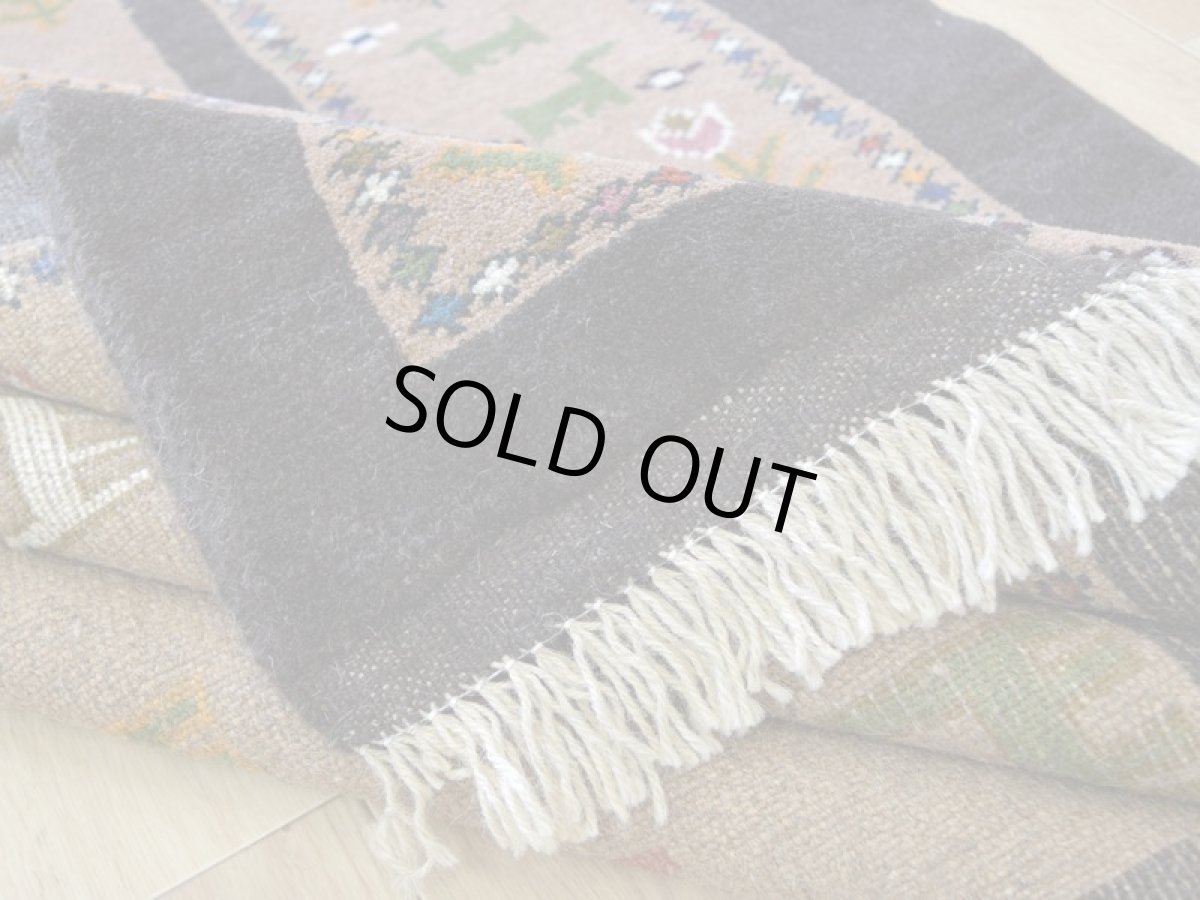 画像14: 新品 ペルシャ ギャッベ 縦2m 横1.4m 2.5㎡ リビング ダイニング 2-3人掛けソファ サイズ 188 × 133 cm No.R414 肉厚 天然 ウール ギャベ 手織り ハンドメイド ラグ 絨毯 カーペット リビングダイニングルームやベッドサイドに ブラウン 茶 動物 植物柄 n-r414-188133h031-071 (14)